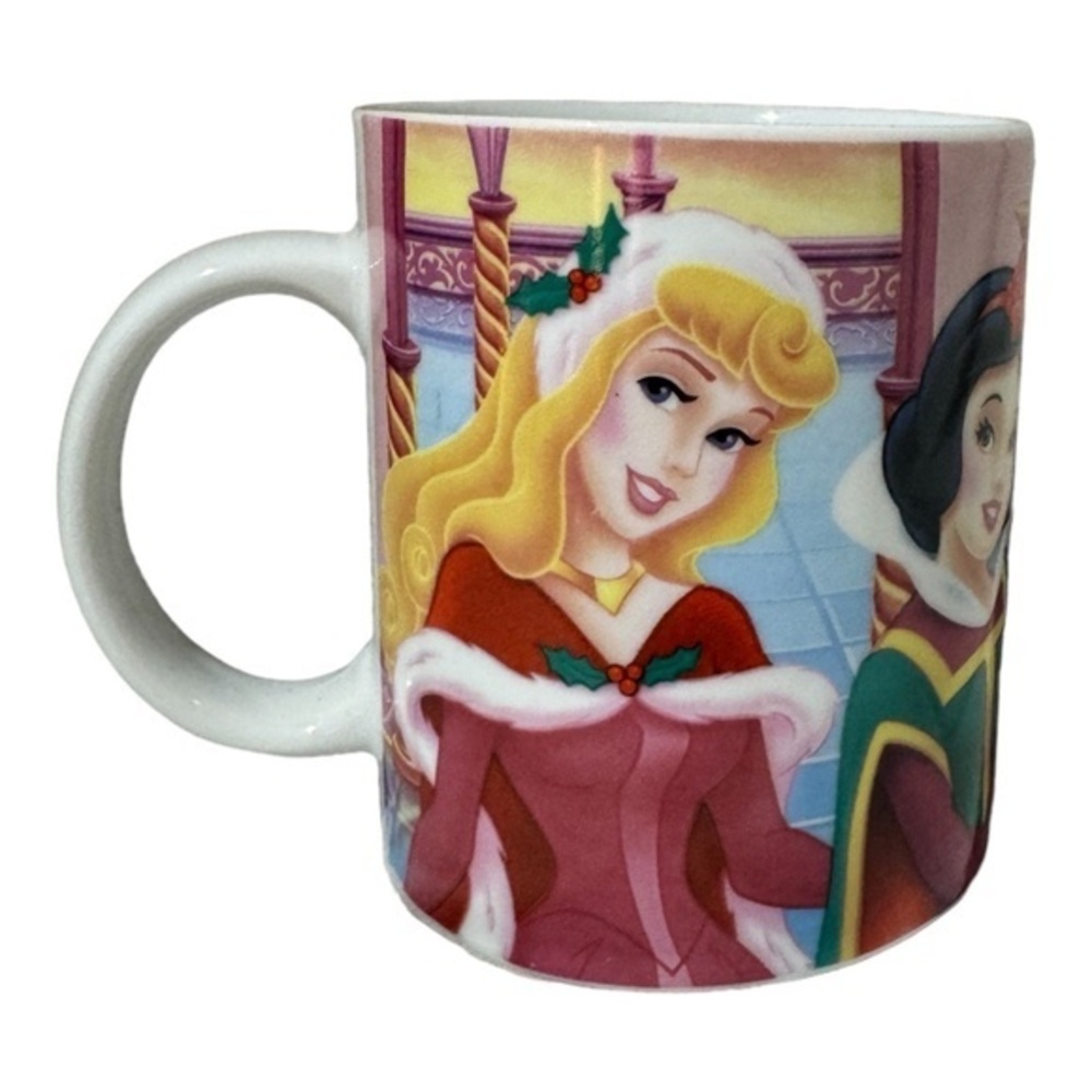 Enesco Disney Princesses Ceramic Coffee Mug Cup Christmas 8oz